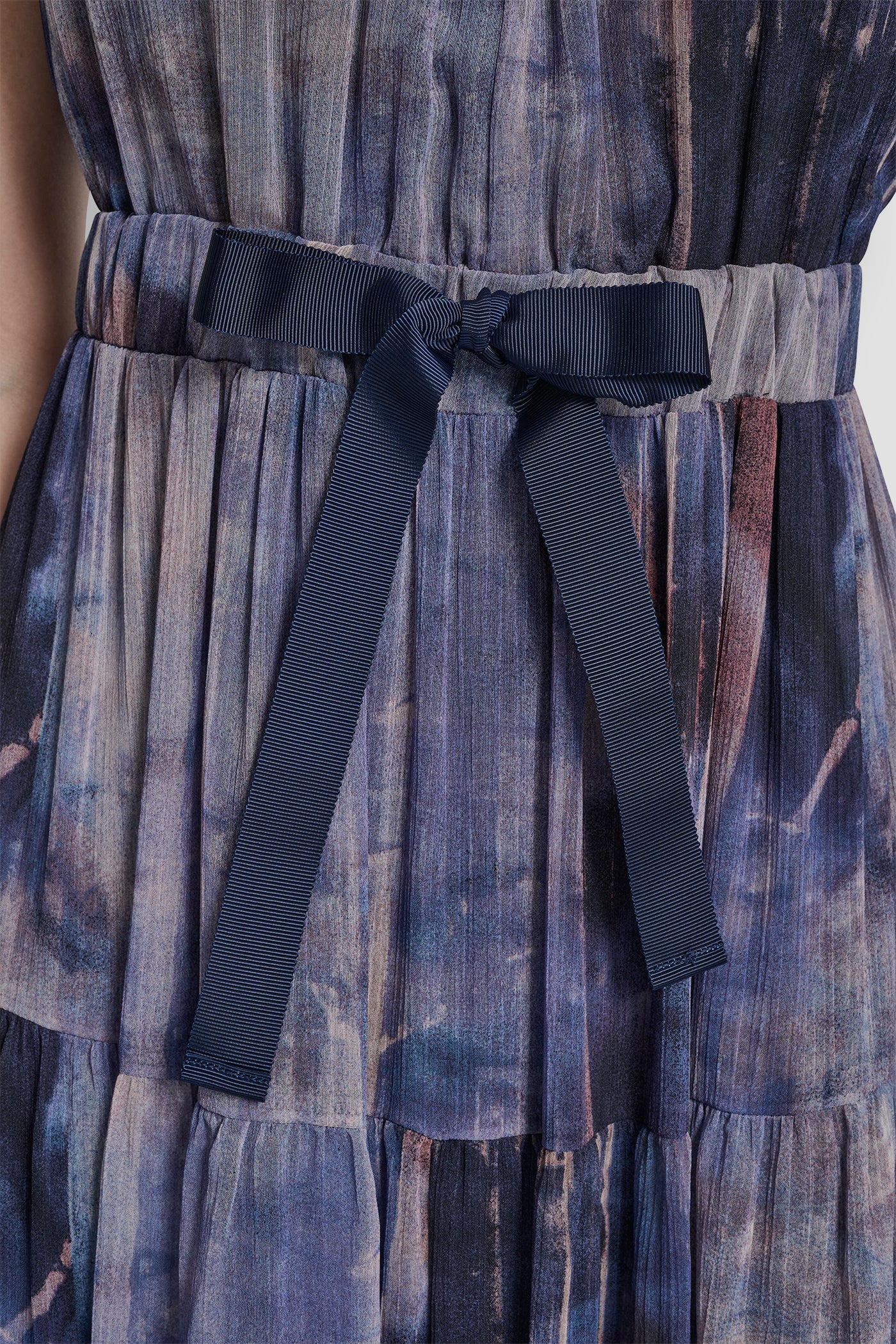 PLEATED CHIFFON TIE-WAIST MIDI DRESS - Image 6