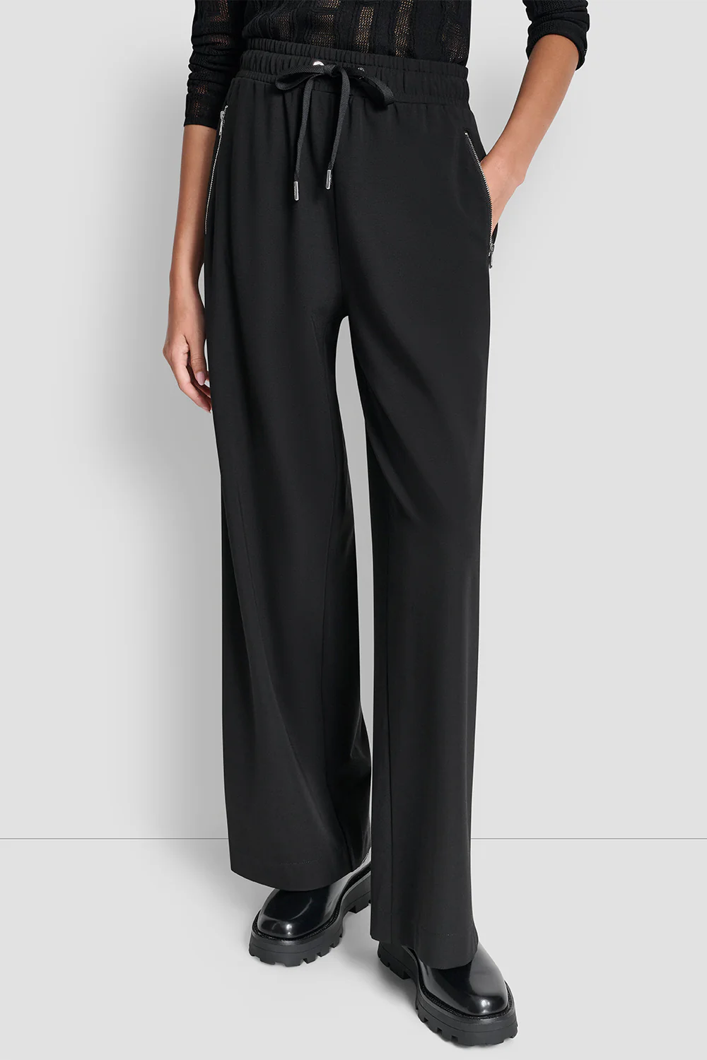 HIGH-RISE WIDE LEG PANT