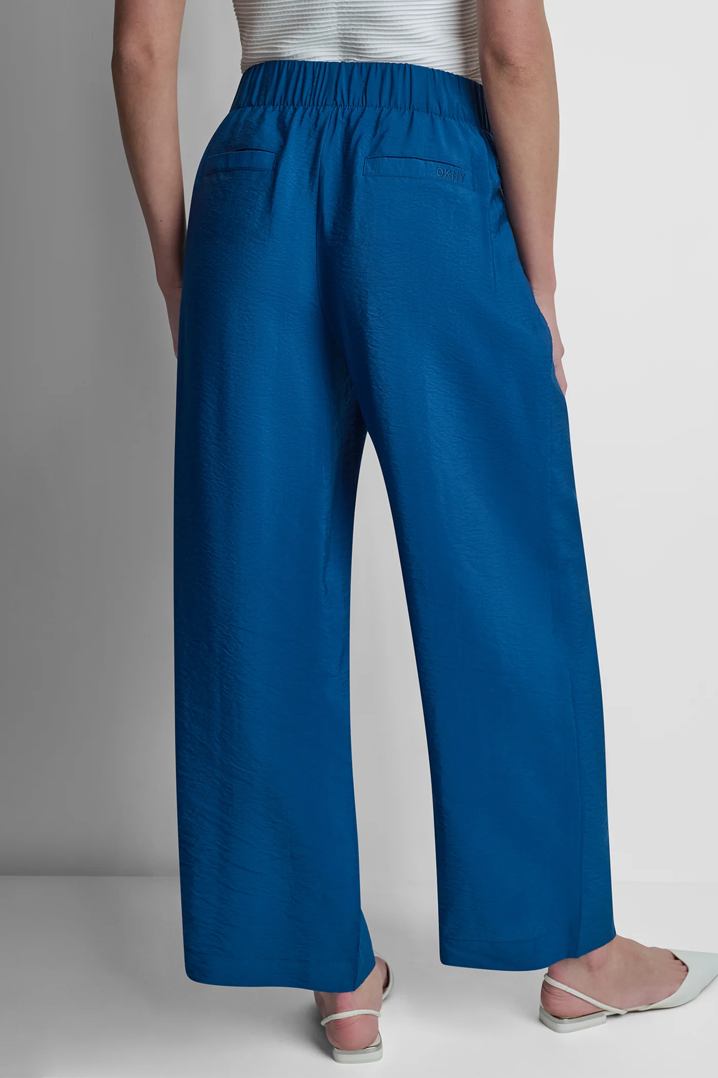 MID-RISE STRAIGHT LEG PANT - Image 2