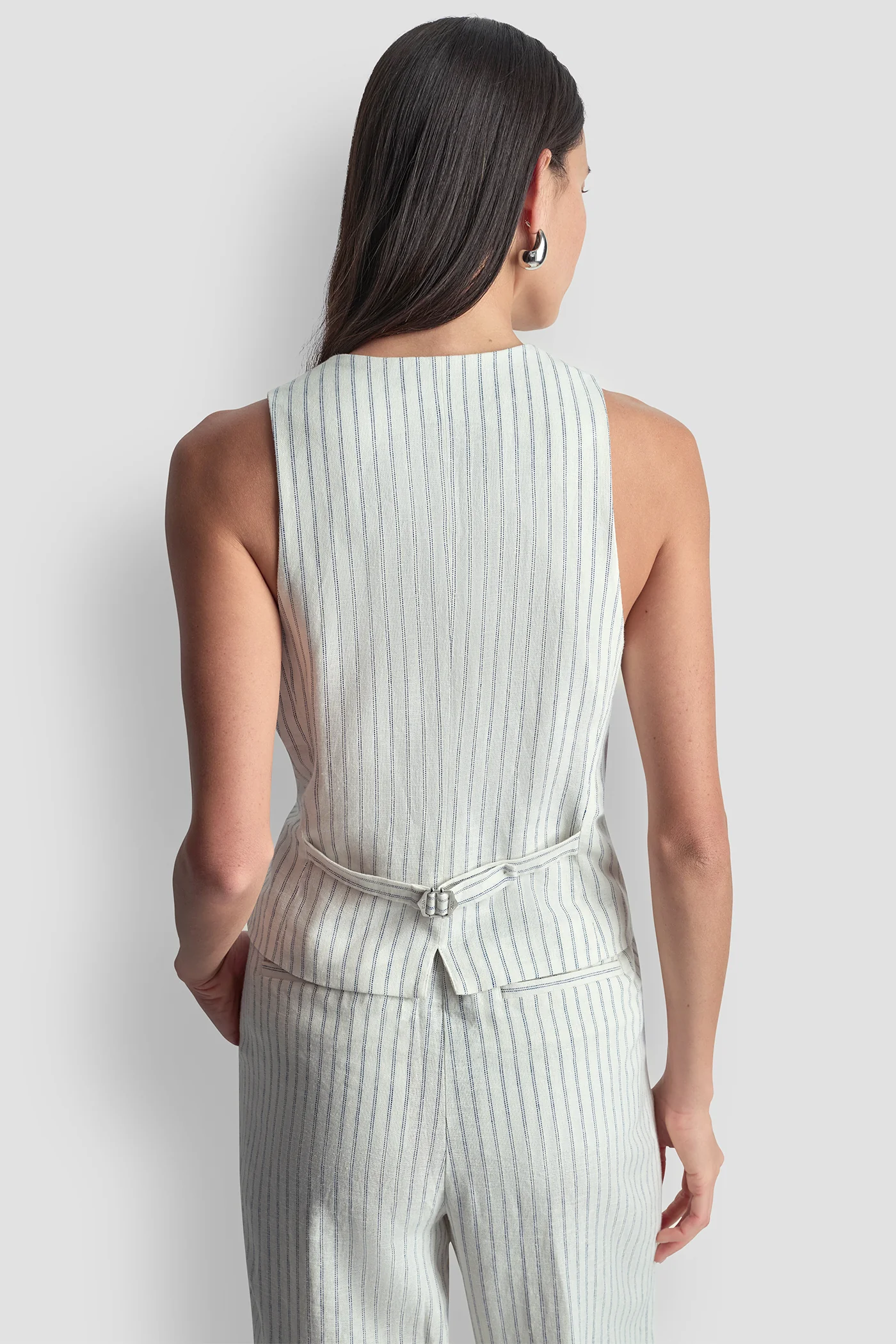 LINEN-BLEND STRIPED VEST - Image 2